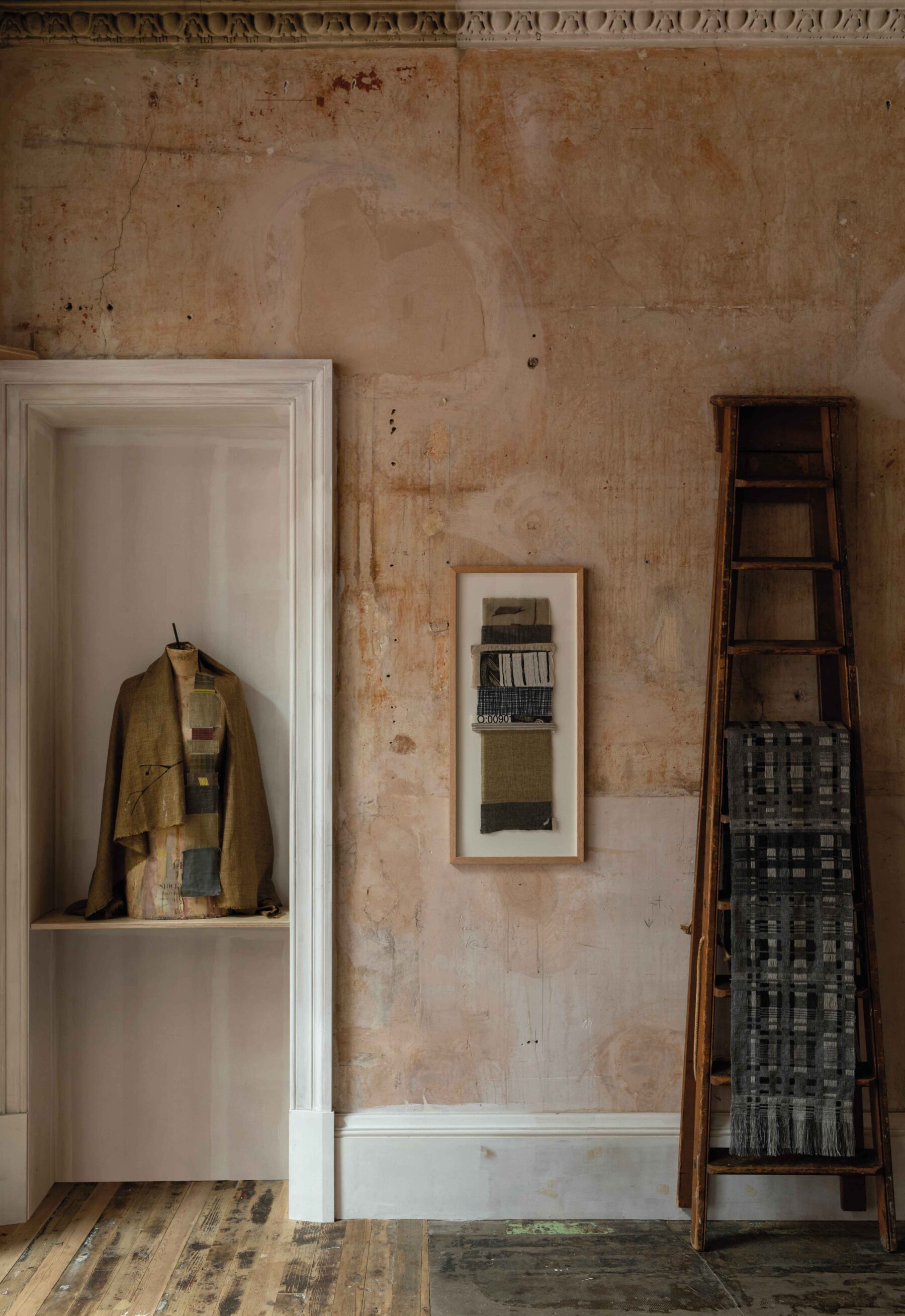 GT art web home dummy pic and ladder